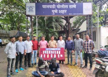 Wanwadi police held mobile theft |अट्टल चोराकडून १५ माबाईल जप्त : वानवडी तपास पथकाची कामगिरी