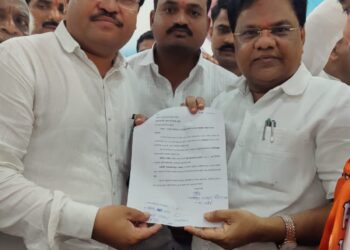 लासरा बॅरेजेसचे भुसंपादन त्वरित करुन पाणीसाठा करण्याची मागणी